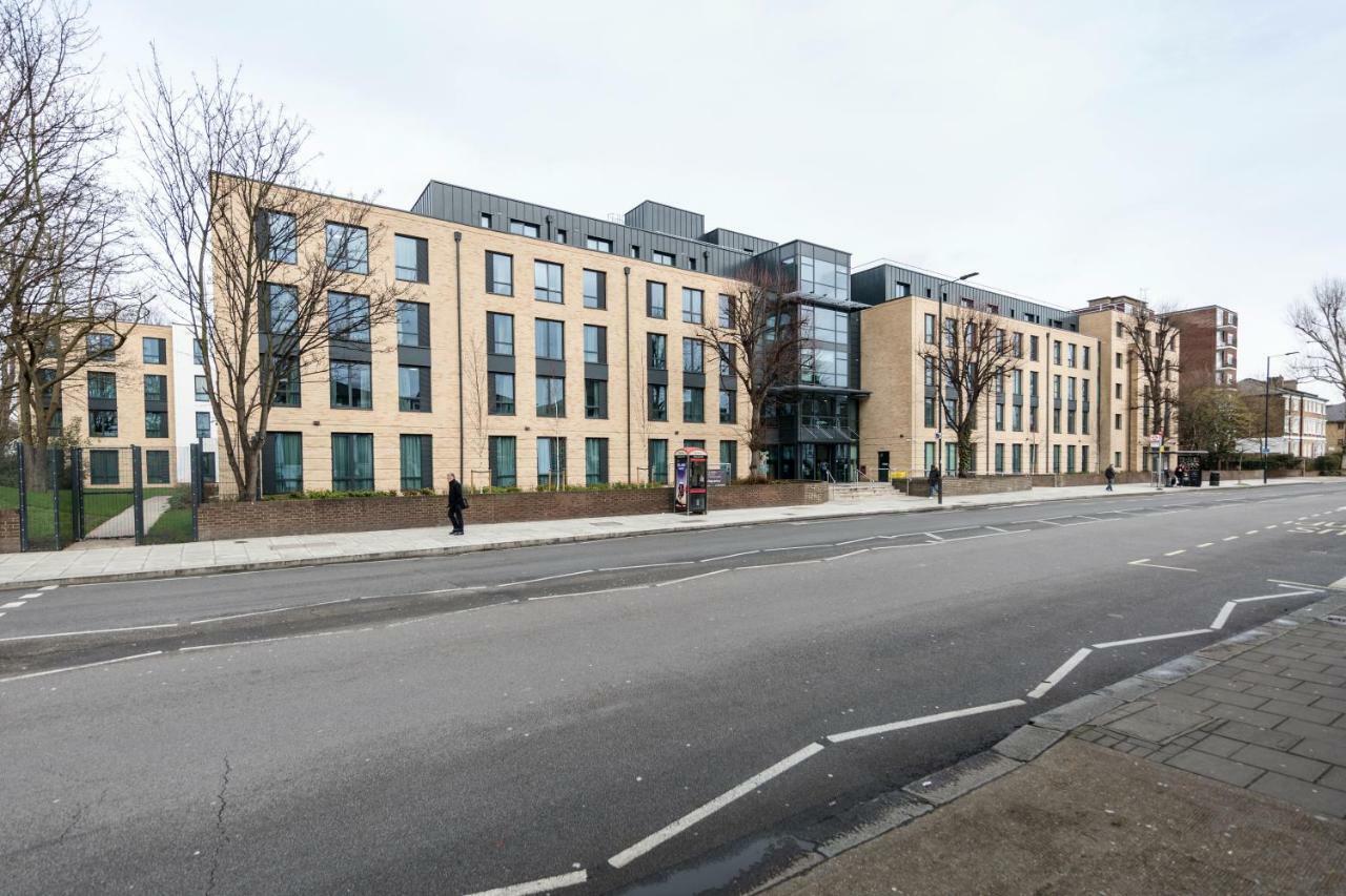 Prince Consort Village Лондон Екстериор снимка